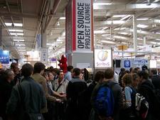CeBIT Open Source Project Loung packed with people